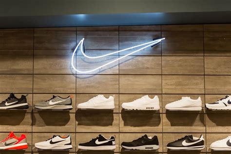 afbeeldingen van nike|Meer dan 300 gratis afbeeldingen van Nike en Schoenen .